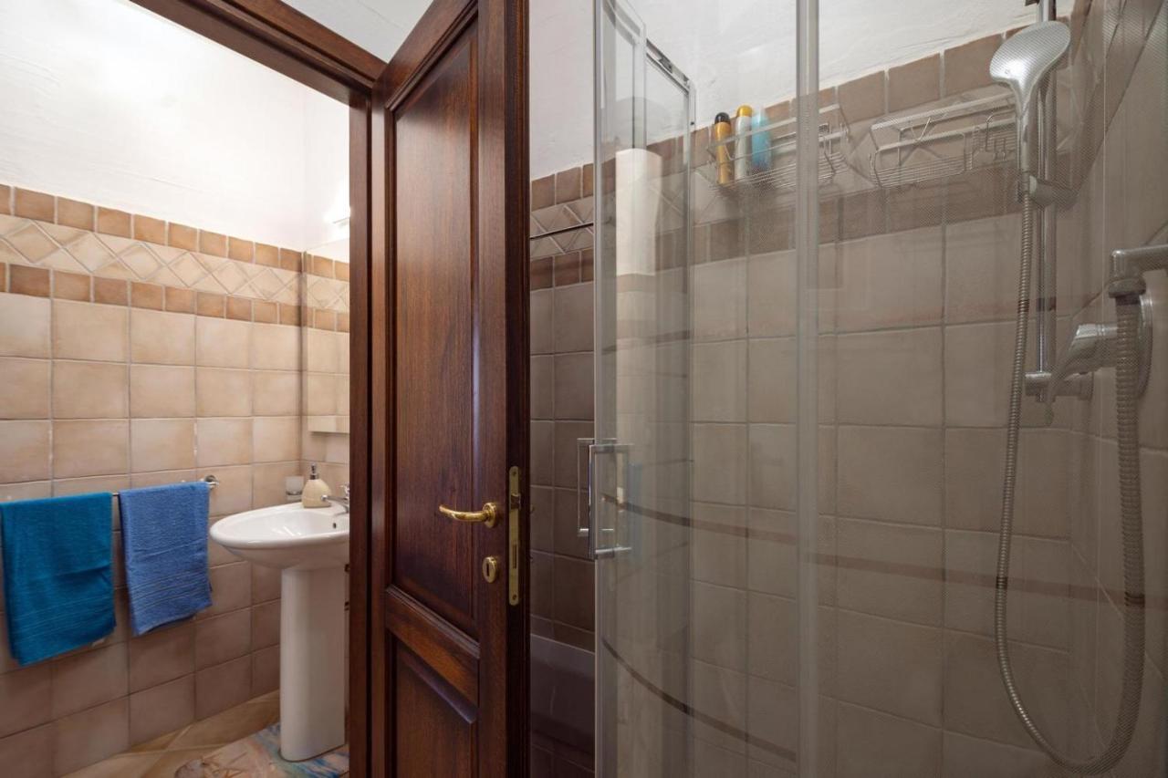 L'Estasi Tanca Piras A Bordo Piscina Con Vista Mare Villa Nebida Exterior photo