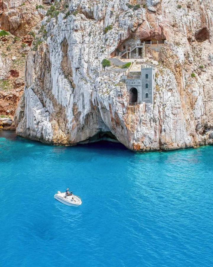 L'Estasi Tanca Piras A Bordo Piscina Con Vista Mare Villa Nebida Exterior photo